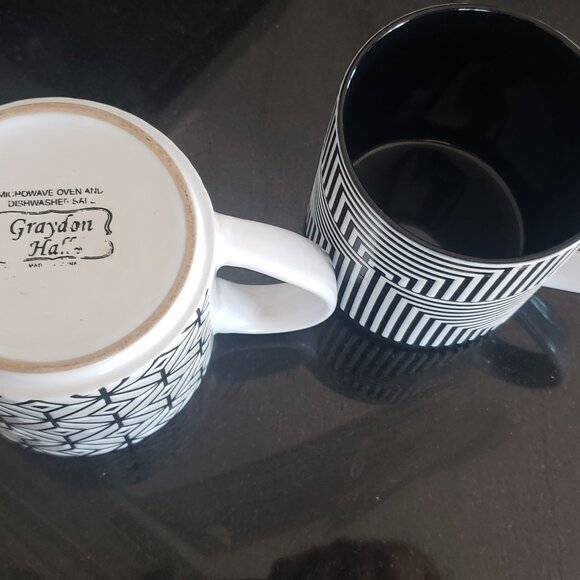 Graydon Hall Geometric Embossed Glaze Mug Black & White Coffee Cups - Set of 2 - Picture 3 of 6